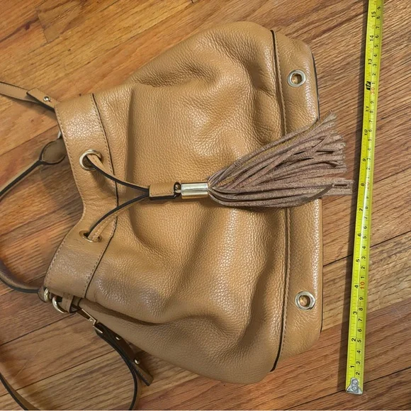MILLY Astor Leather Drawstring Bucket Handbag Caramel Crossbody Shoulder Bag - Picture 10 of 11